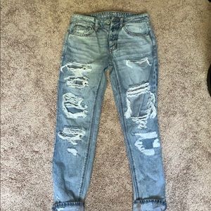 American Eagle Ripped Mom Jeans